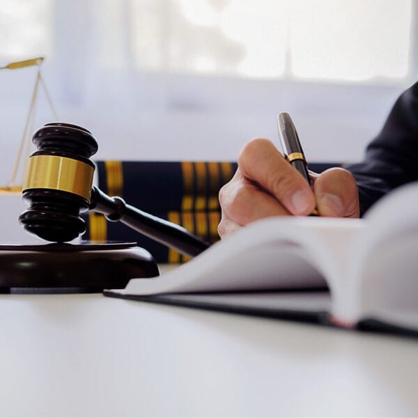 شكاوى النصب والاحتيال في الإمارات